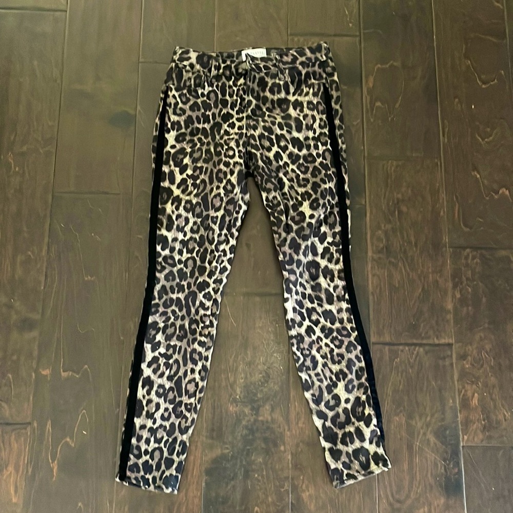 Parker Smith Black and Brown Cheetah skinny pants/jeans with black trim.Size 27.